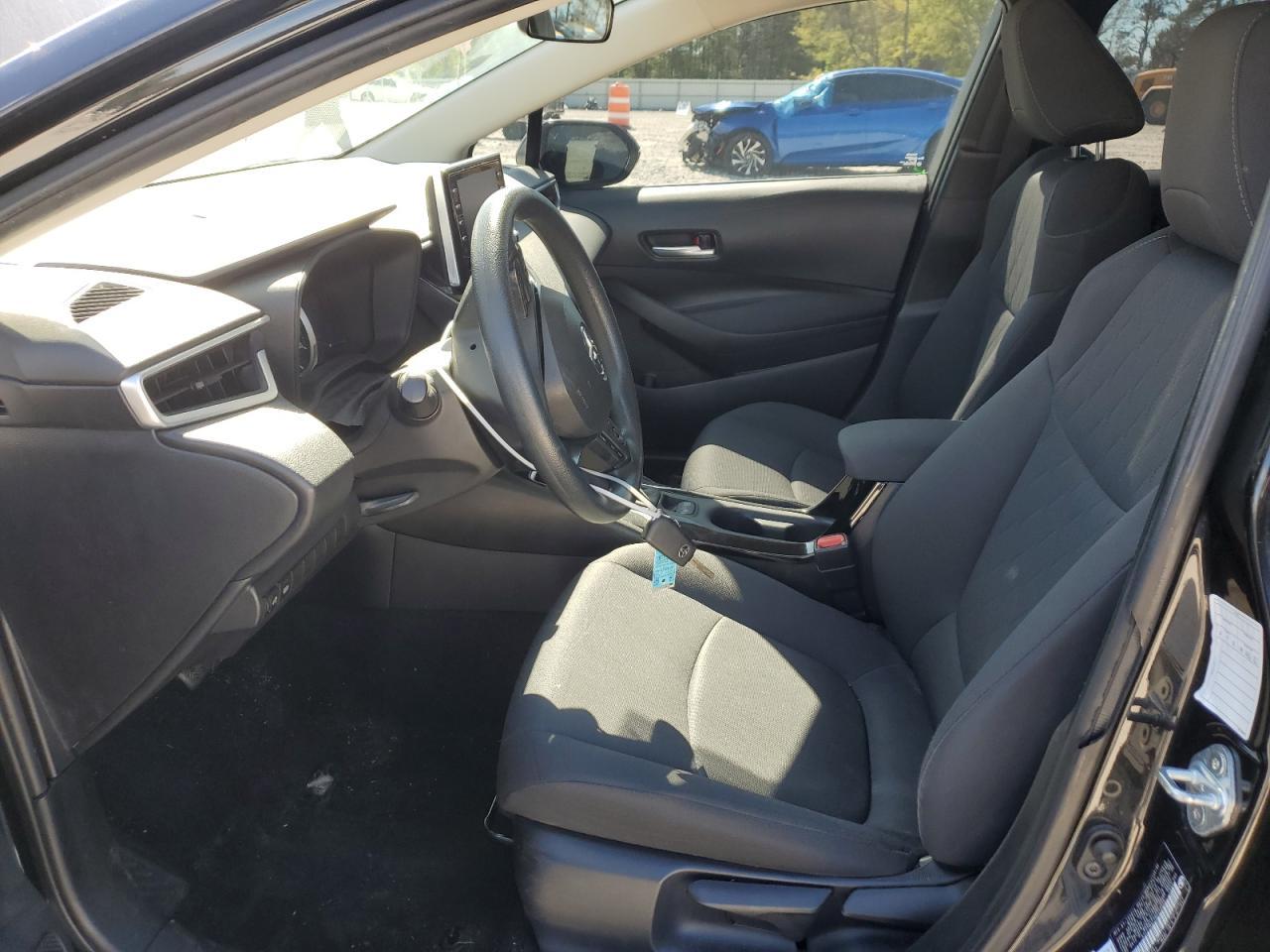 2021 TOYOTA COROLLA LE - Фото 7