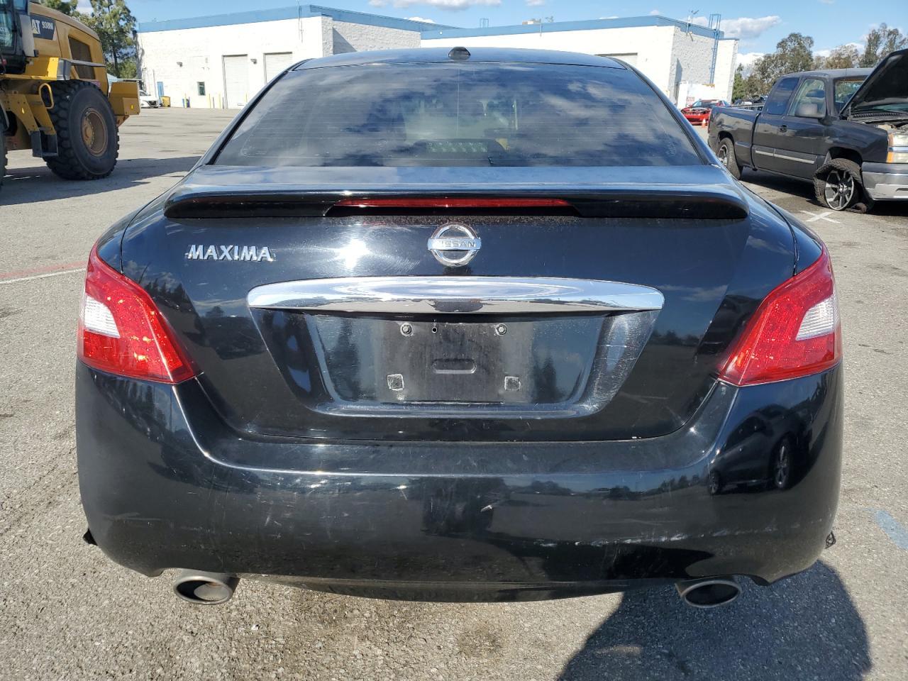 2011 NISSAN MAXIMA S - Image 6