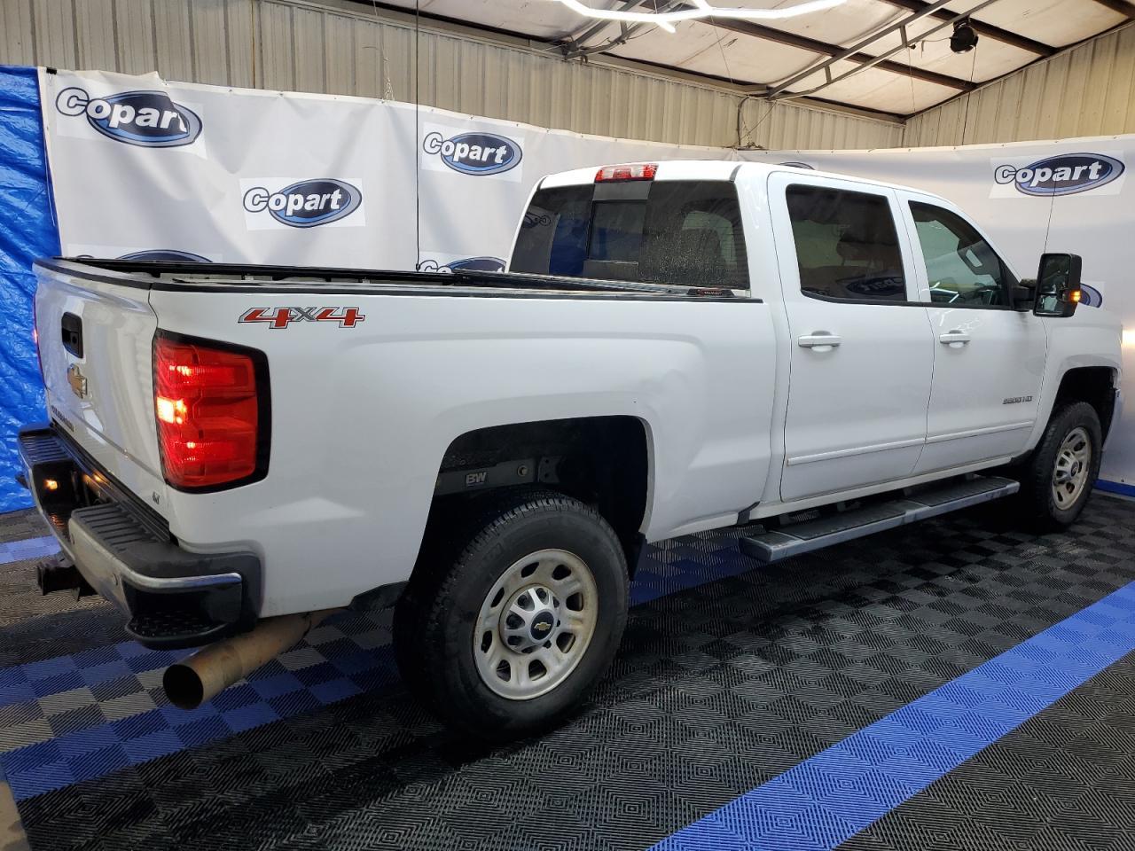 2016 CHEVROLET SILVERADO - Фото 3