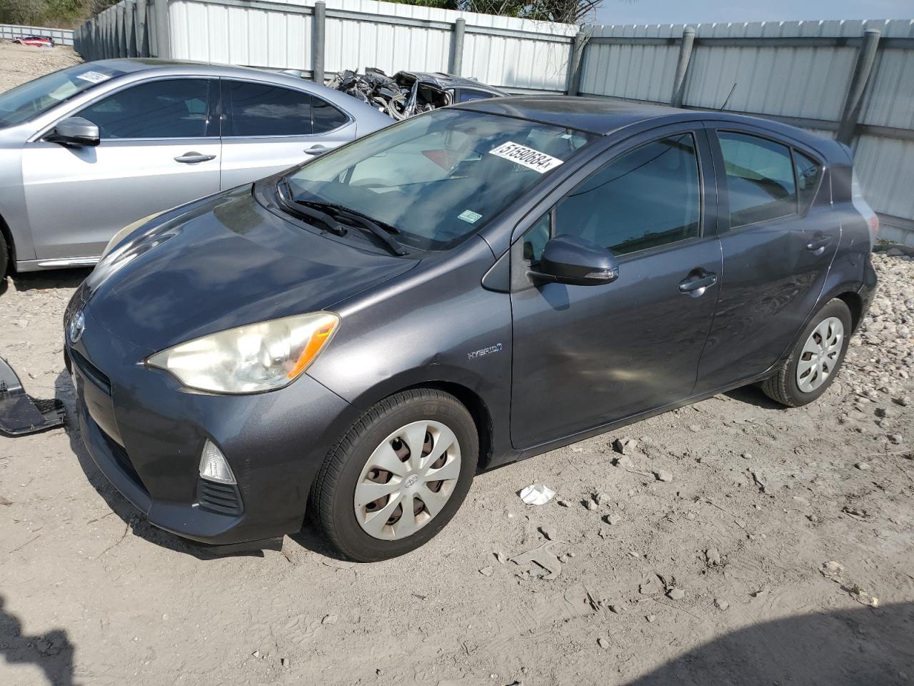 2013 TOYOTA PRIUS C car image