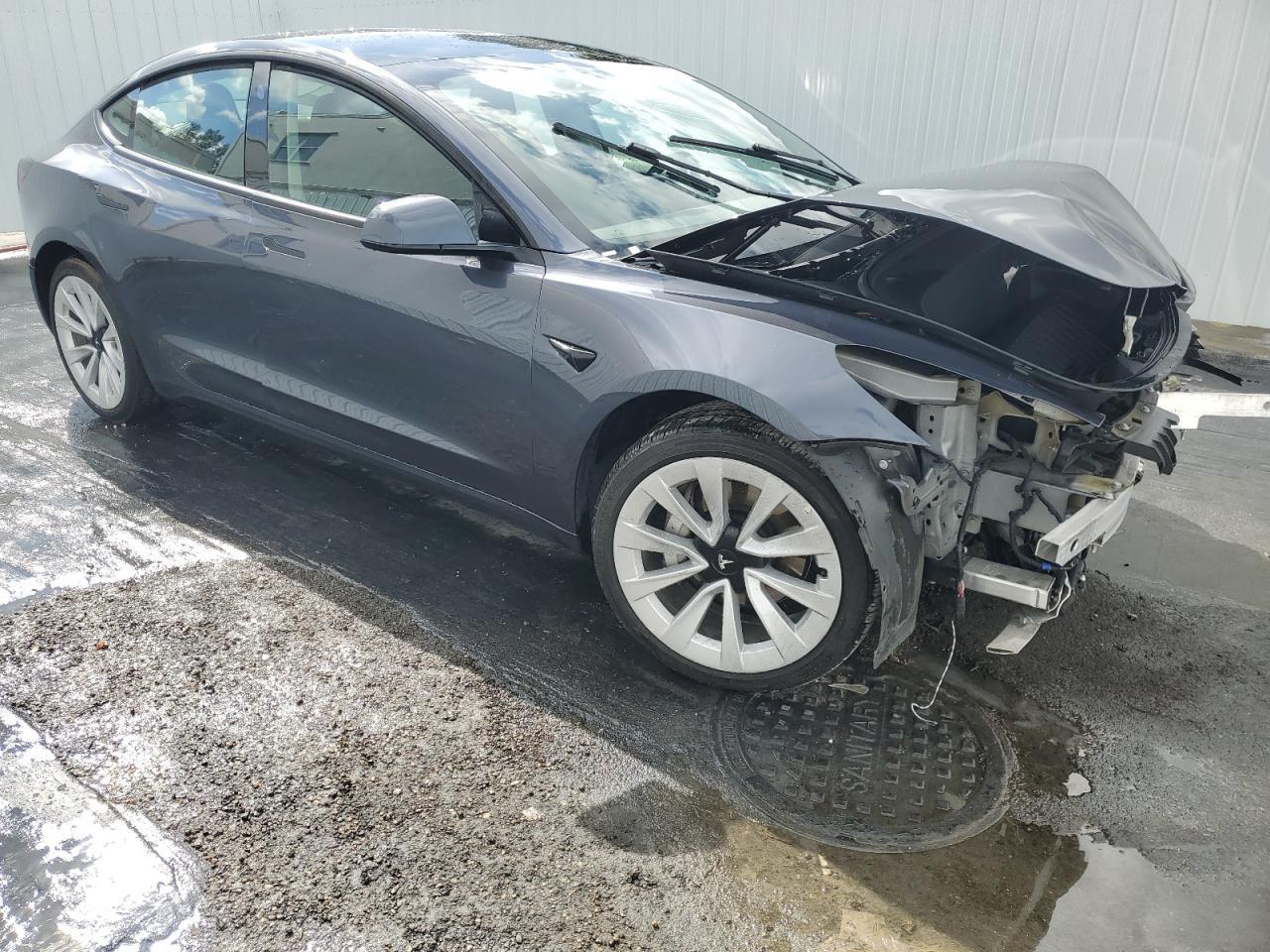 2023 TESLA MODEL 3 - Фото 4