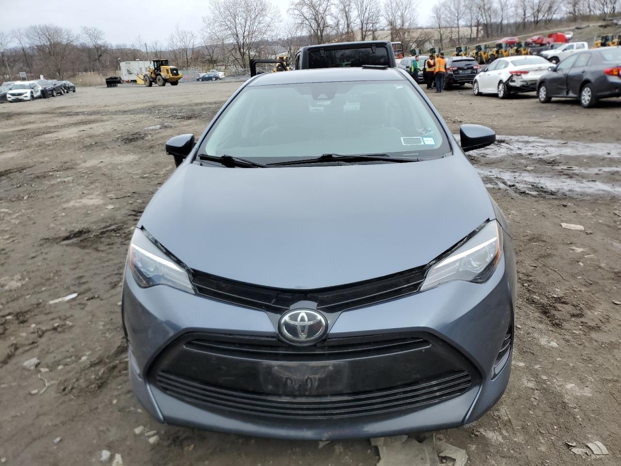 2018 TOYOTA COROLLA L - Фото 5