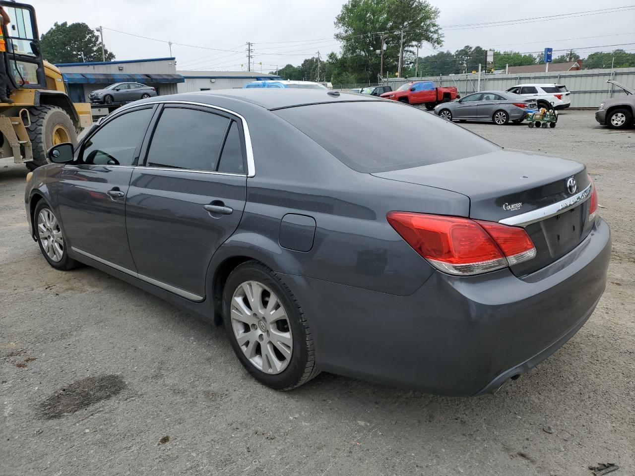 2011 TOYOTA AVALON BAS - Image 2