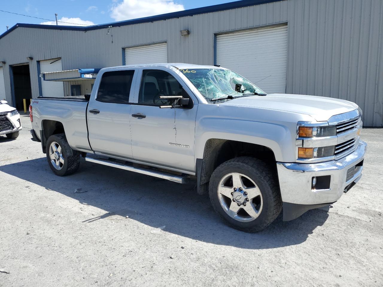 2015 CHEVROLET SILVERADO - Image 4