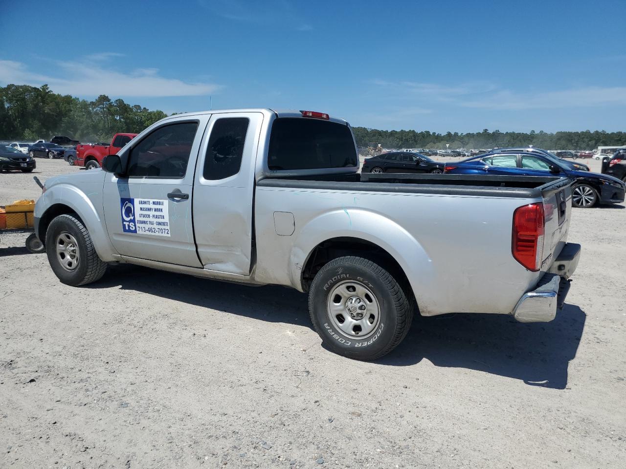 2016 NISSAN FRONTIER S - Фото 2