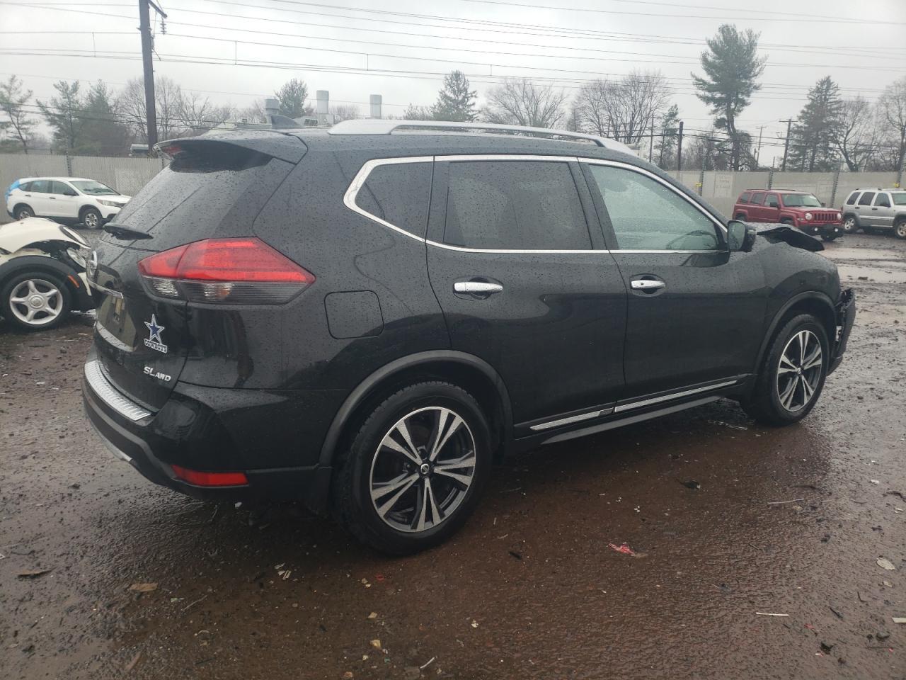 2017 NISSAN ROGUE S - Фото 3