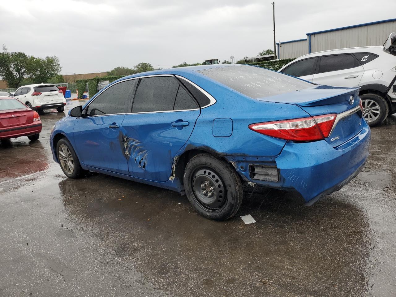 2017 TOYOTA CAMRY LE - Фото 2