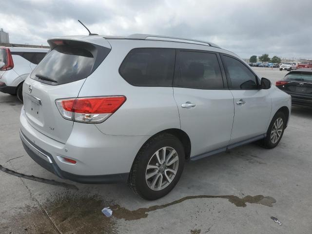 2013 Nissan Pathfinder S - Image 3