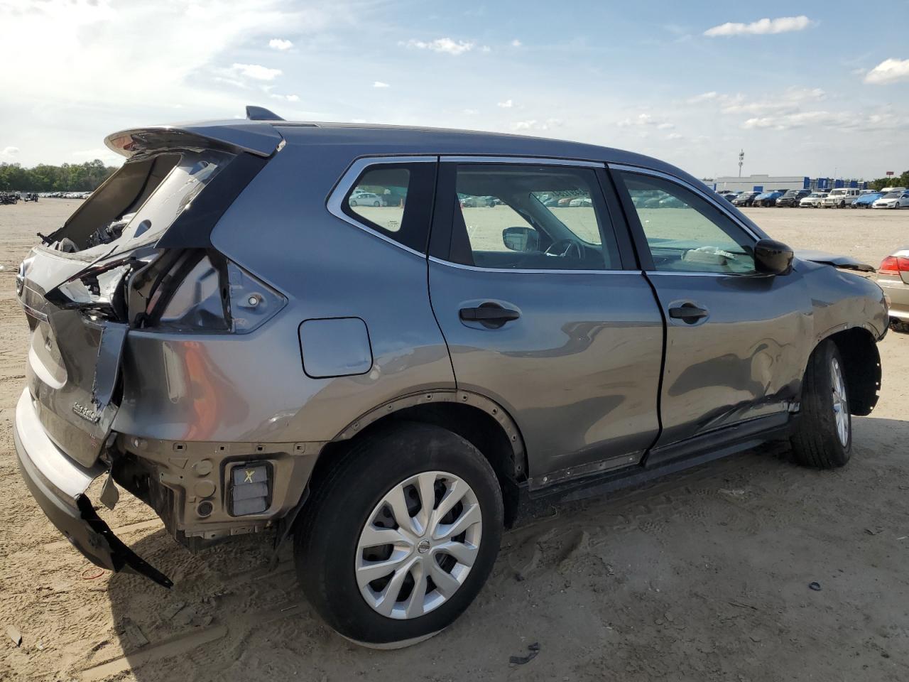 2018 NISSAN ROGUE S - Image 3