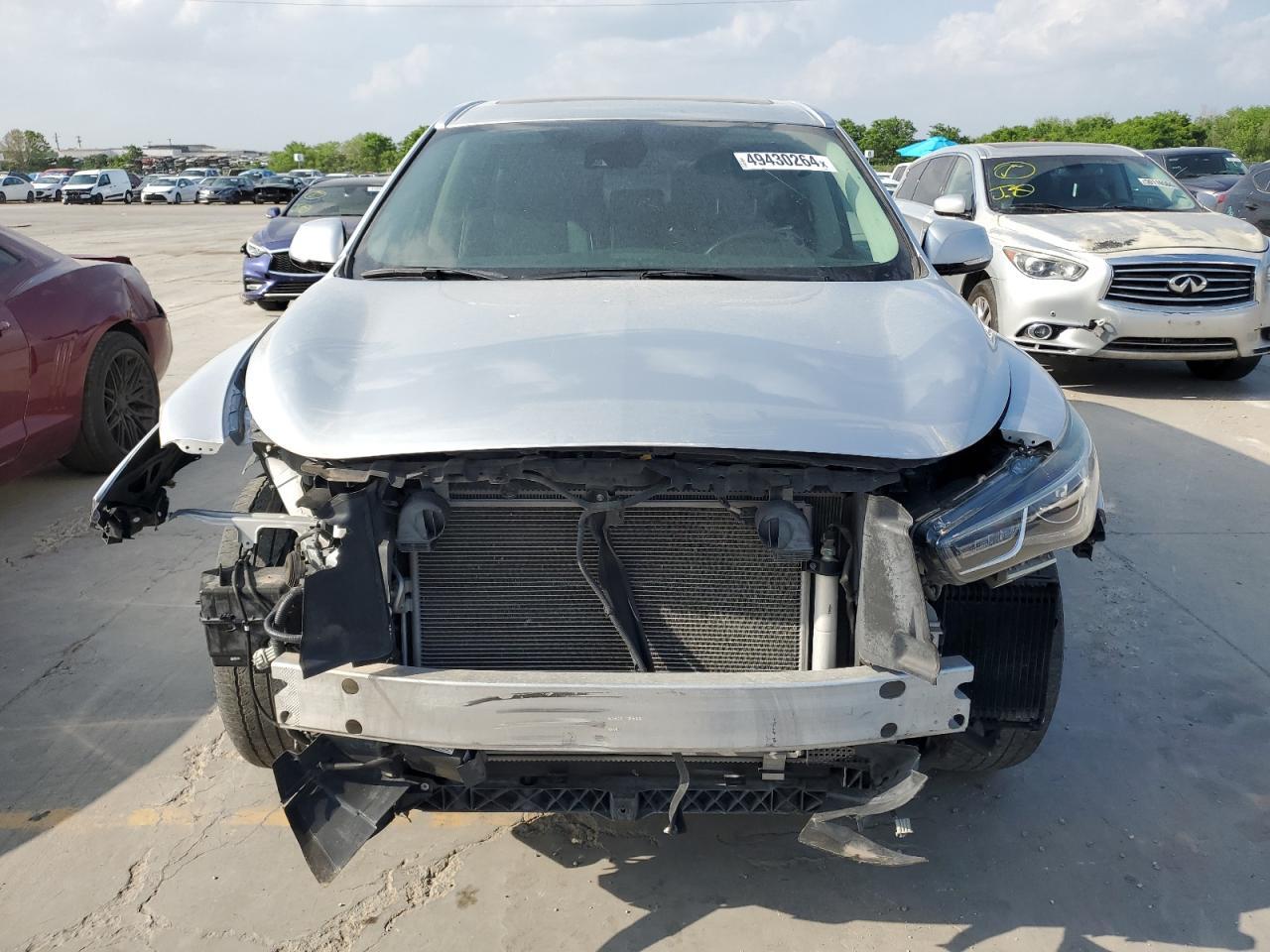 2019 INFINITI QX60 LUXE - Image 5