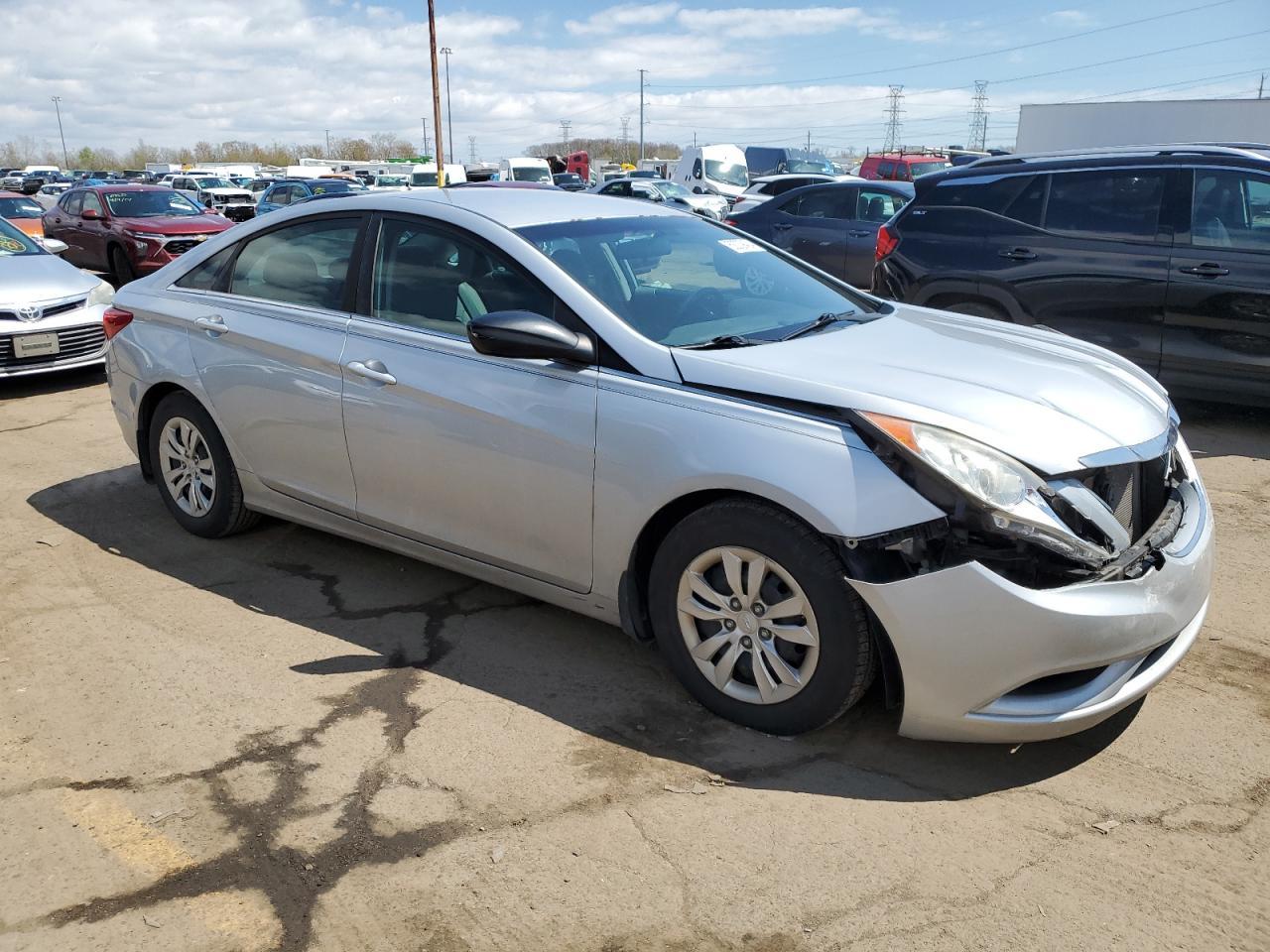 2011 HYUNDAI SONATA GLS - Фото 4