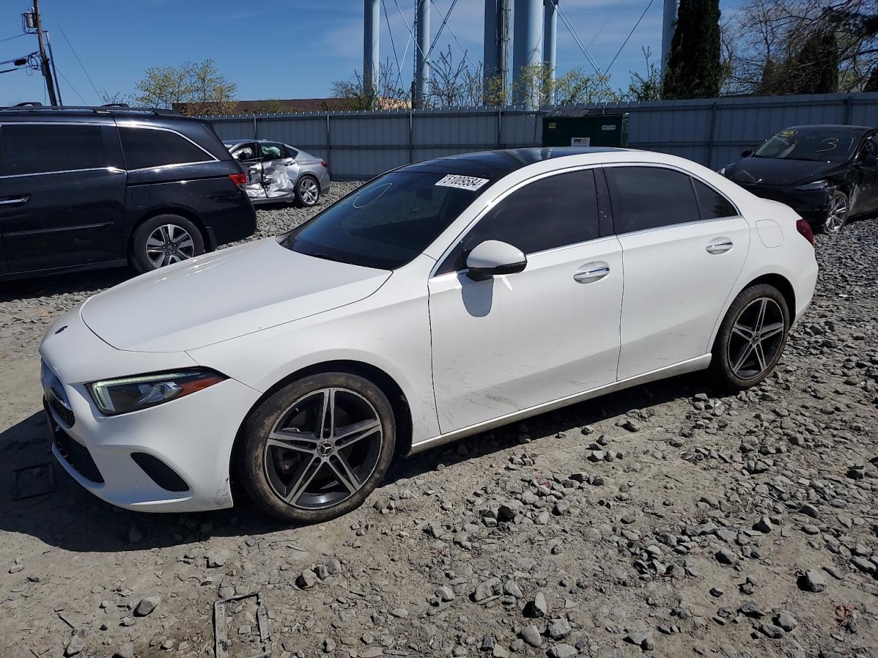 2020 MERCEDES-BENZ A 220 car image