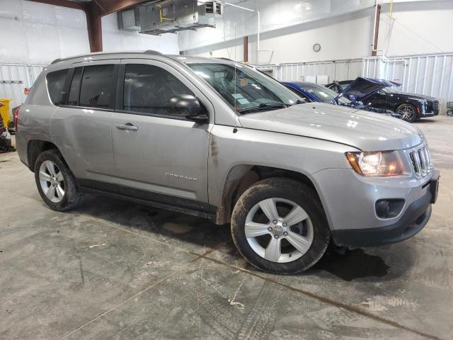 2016 Jeep Compass Sport - Фото 4