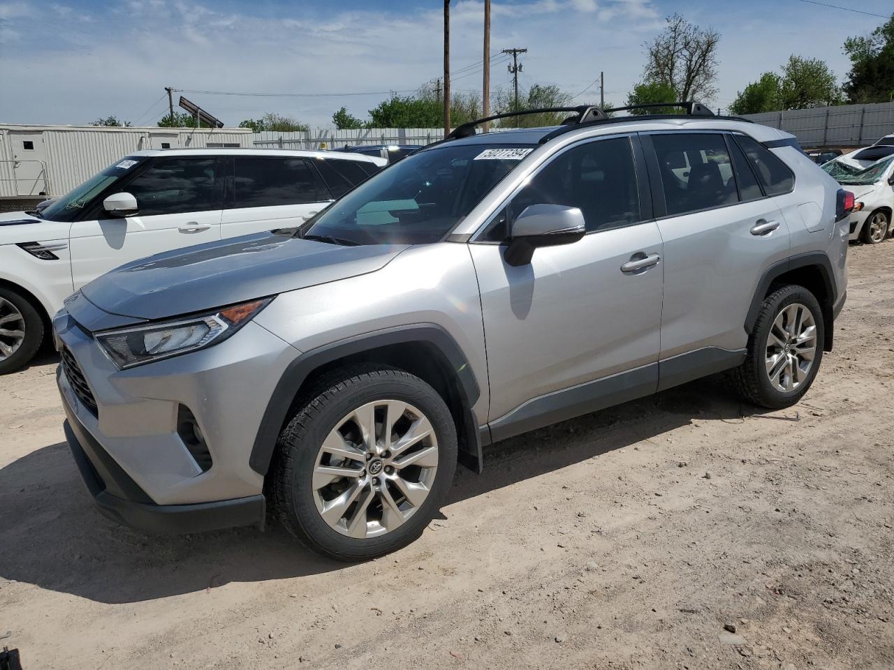 2019 TOYOTA RAV4 XLE P