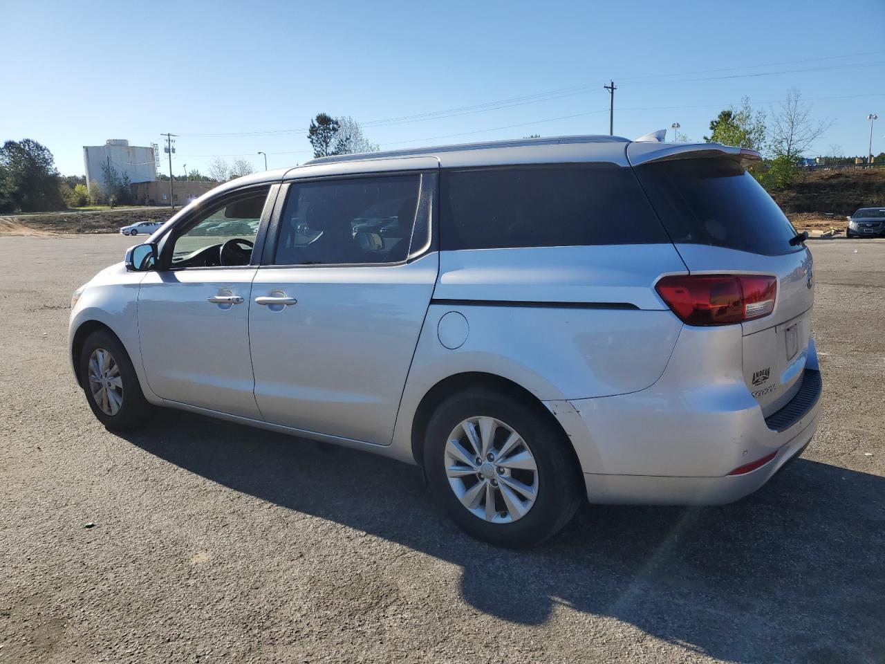 2017 KIA SEDONA LX - Image 2