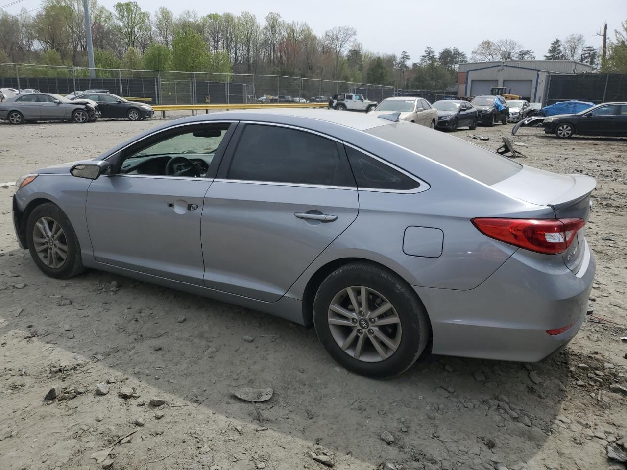 2017 HYUNDAI SONATA SE - Фото 2