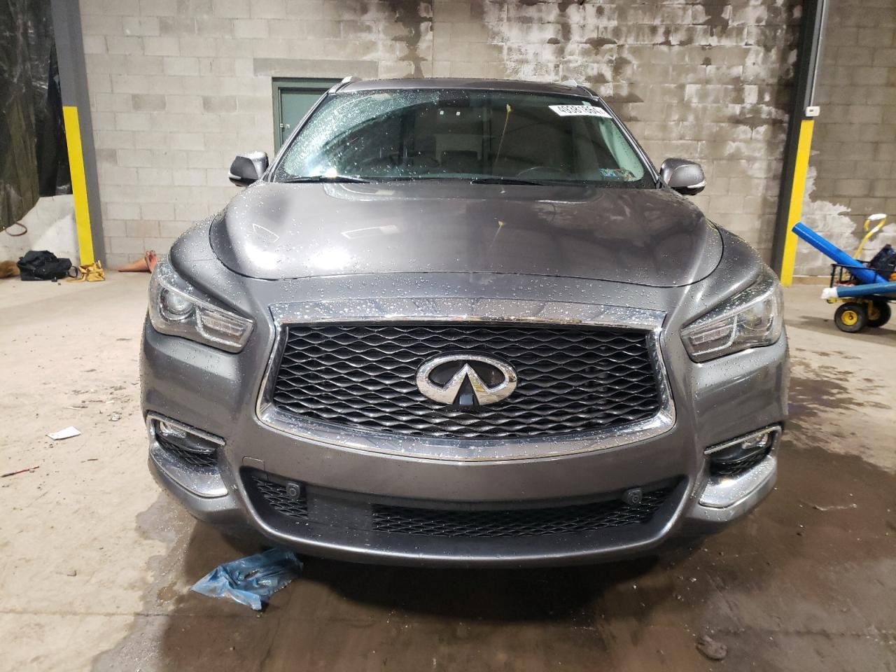 2017 INFINITI QX60 - Image 5