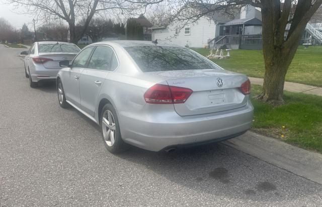 2013 Volkswagen Passat Se - Image 3