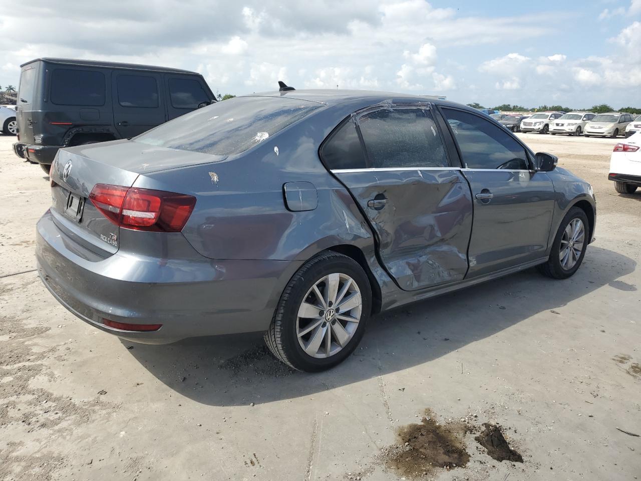 2016 VOLKSWAGEN JETTA SE - Image 3