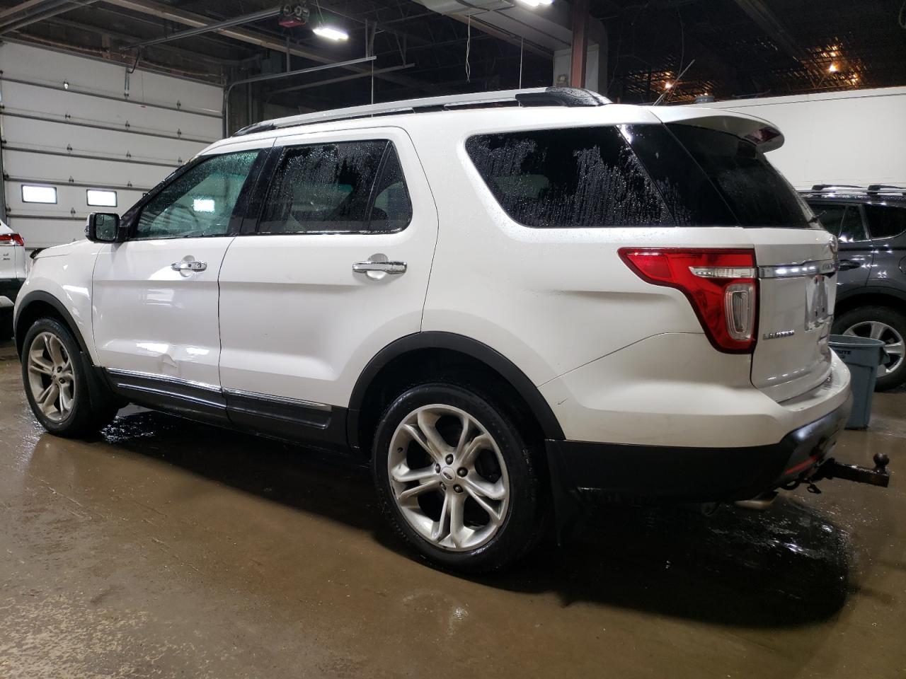 2013 FORD EXPLORER L - Фото 2