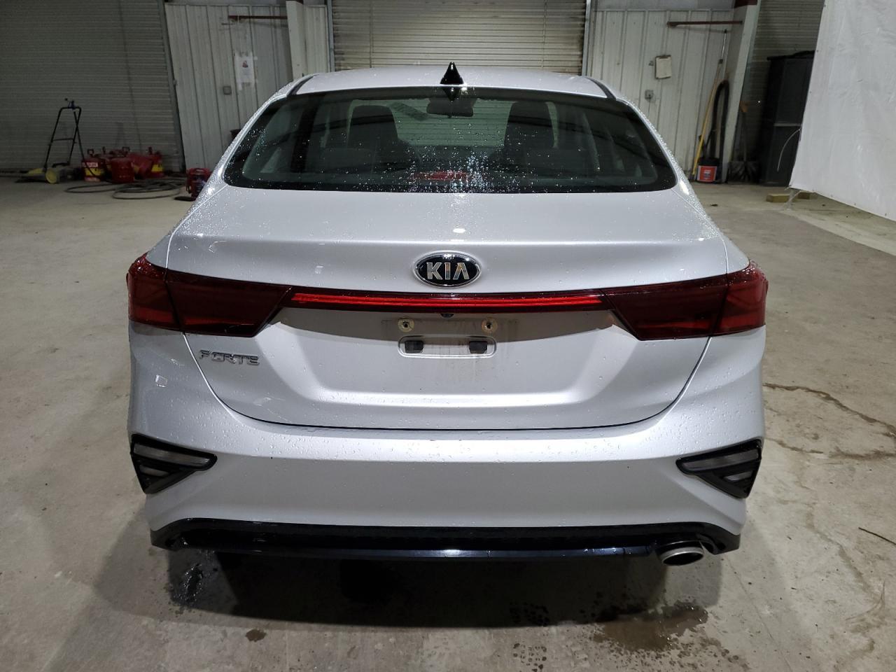 2021 KIA FORTE FE - Фото 6