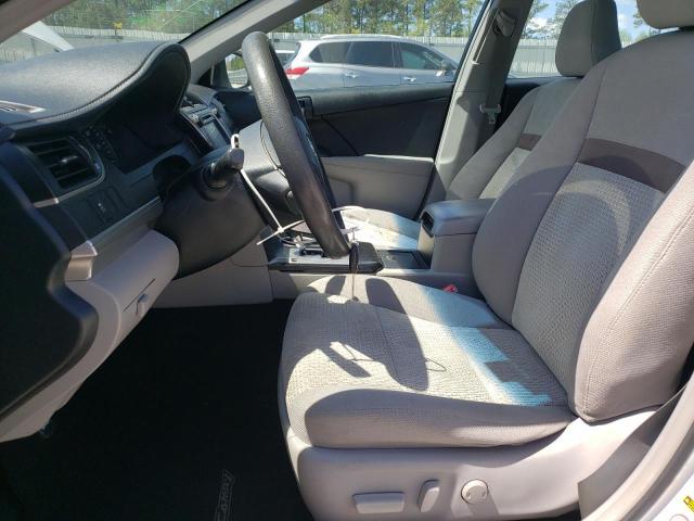 2013 Toyota Camry L - Фото 7