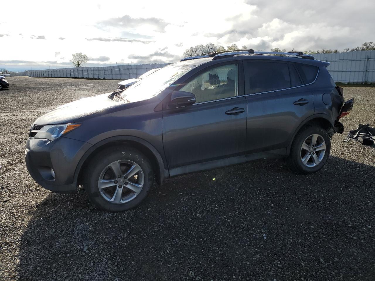 2015 TOYOTA RAV4 XLE car image