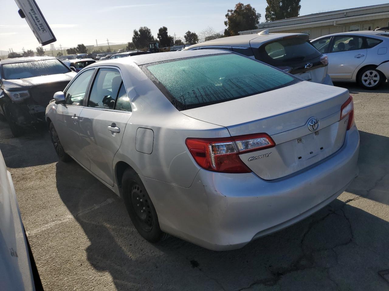 2012 TOYOTA CAMRY BASE - Фото 2