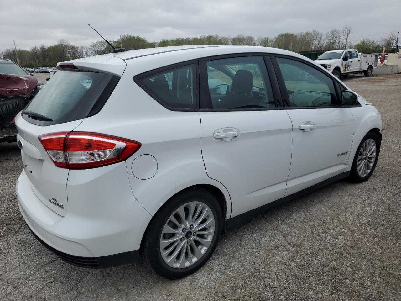 2018 FORD C-MAX SE - Фото 3