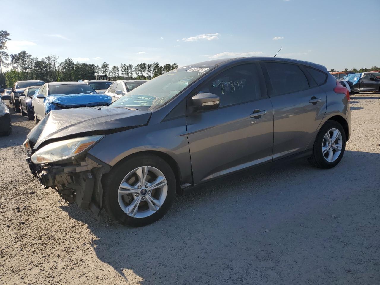 2014 FORD FOCUS SE car image