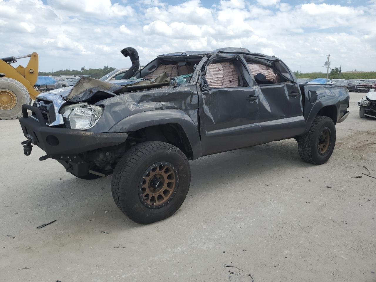 2013 TOYOTA TACOMA DOU