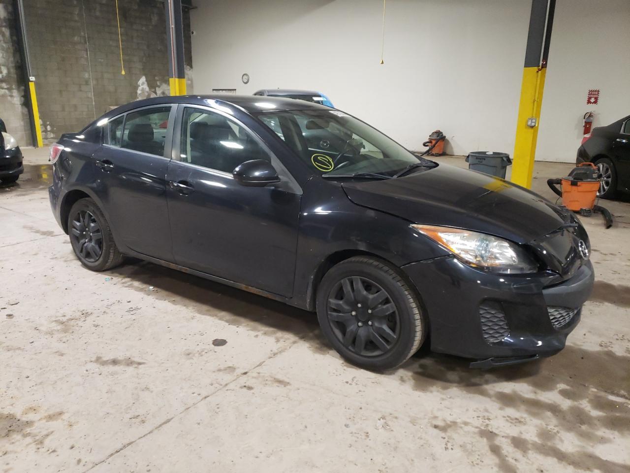 2013 MAZDA 3 I - Фото 4