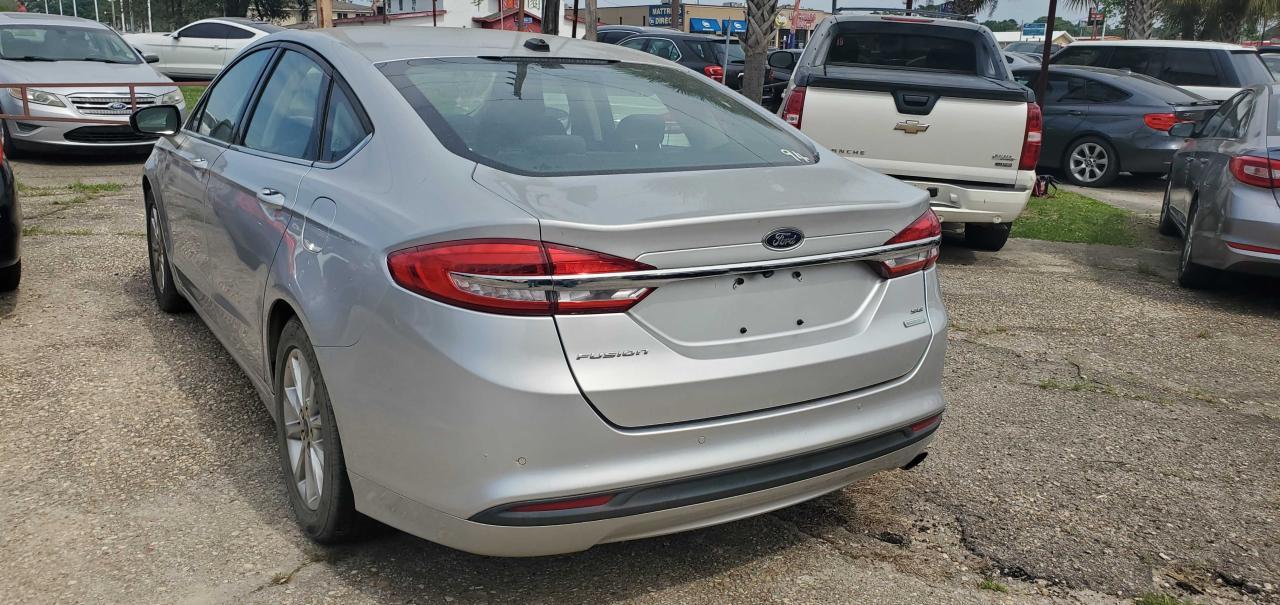 2017 FORD FUSION SE - Image 3