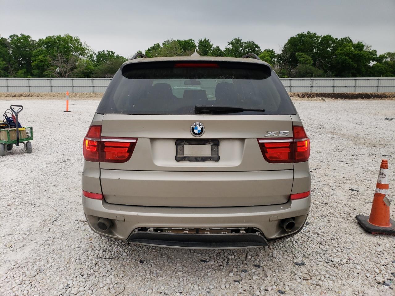 2011 BMW X5 XDRIVE3 - Фото 6