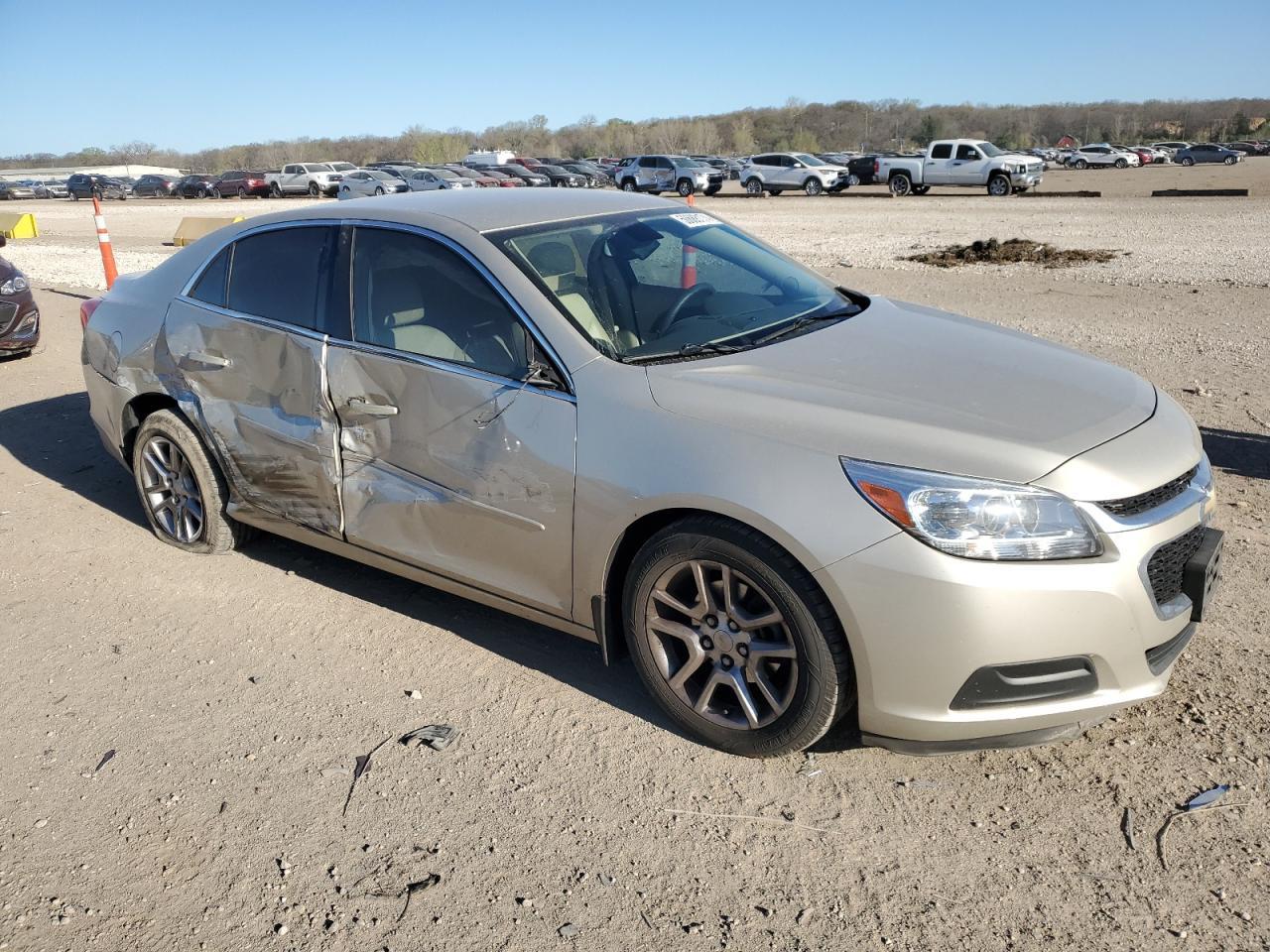 2015 CHEVROLET MALIBU 1LT - Фото 4