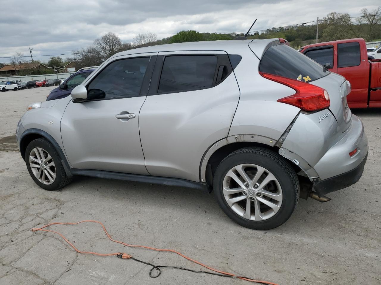 2011 NISSAN JUKE S - Фото 2