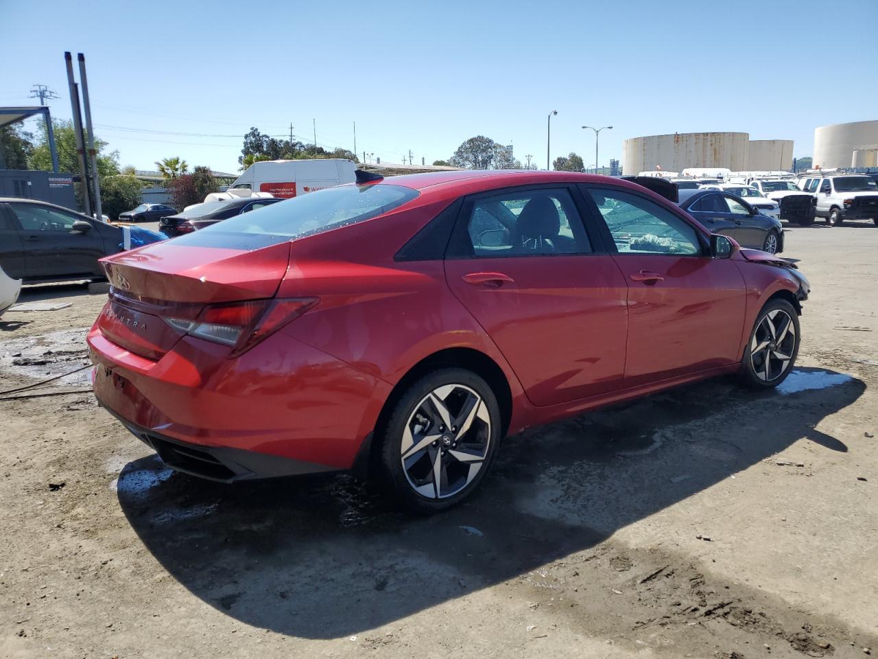 2023 HYUNDAI ELANTRA SE - Image 3
