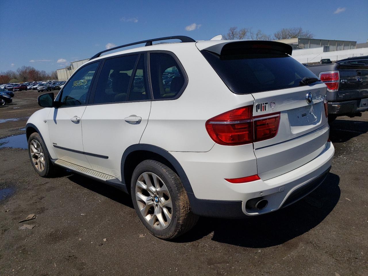 2011 BMW X5 XDRIVE3 - Фото 2