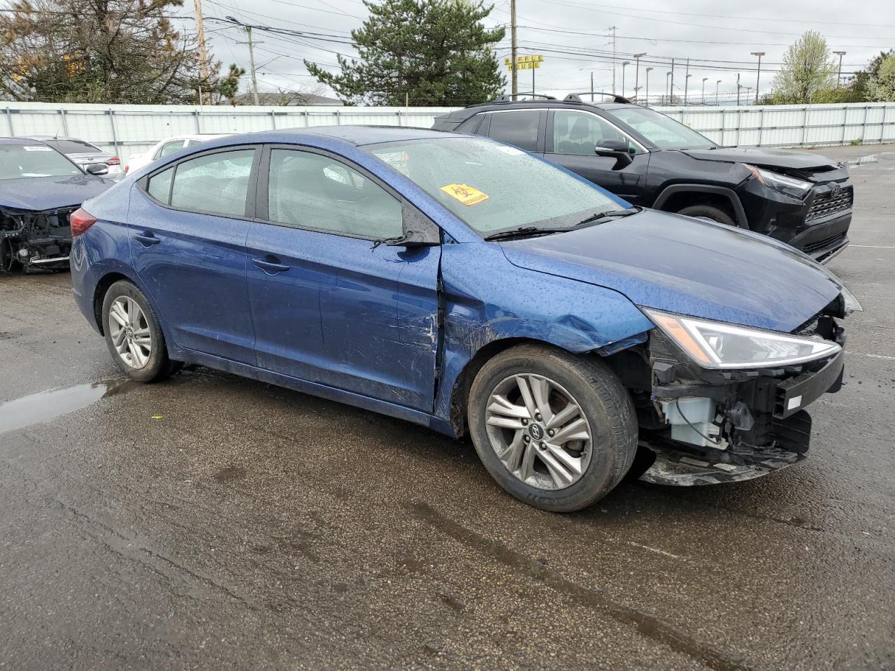 2019 HYUNDAI ELANTRA SE - Фото 4