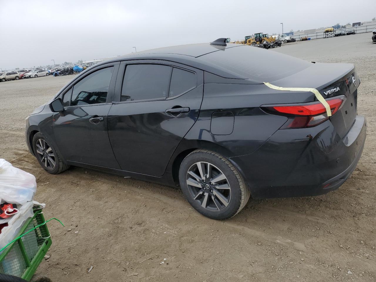 2021 NISSAN VERSA SV - Фото 2