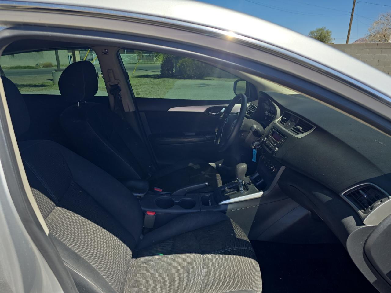 2016 NISSAN SENTRA S - Фото 5