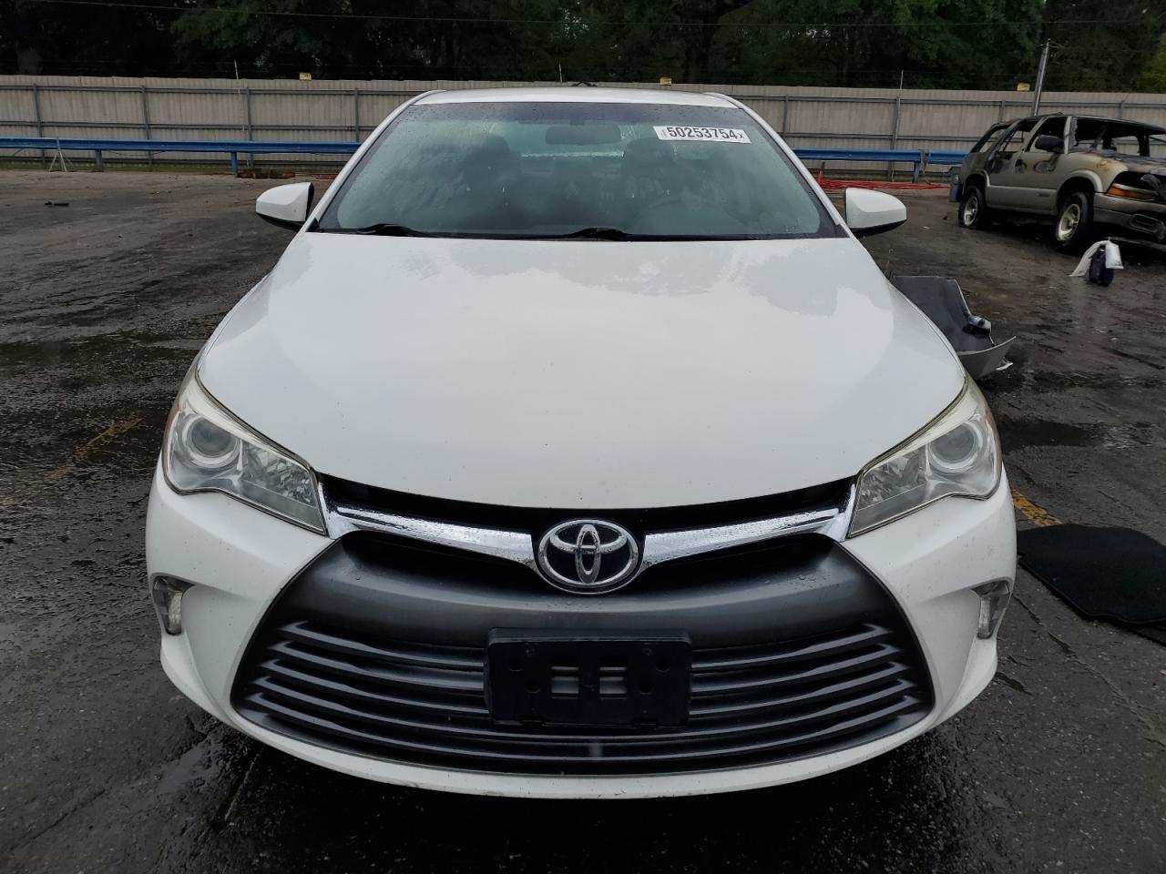 2017 TOYOTA CAMRY LE A - Фото 5