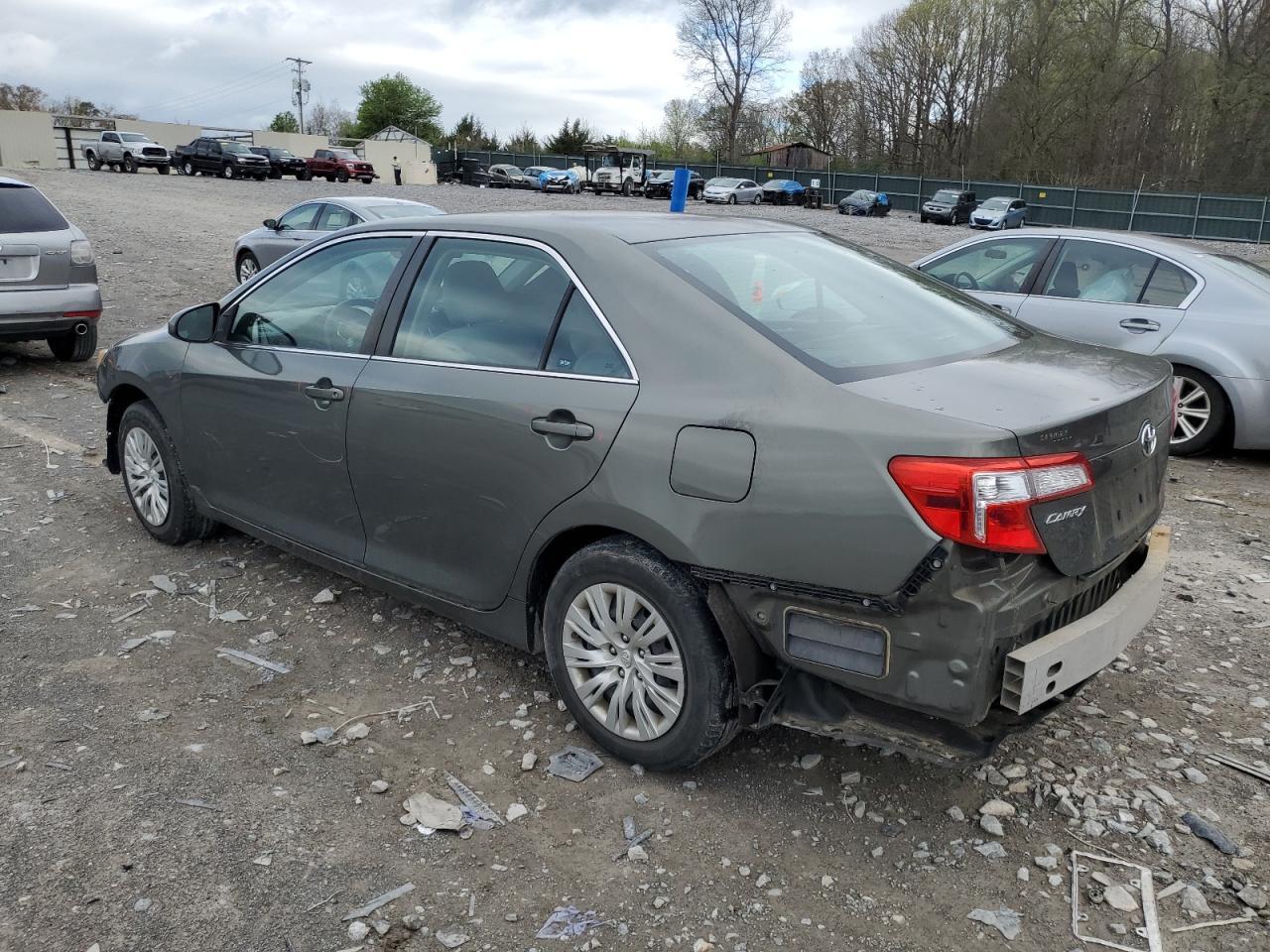 2012 TOYOTA CAMRY BASE - Фото 2