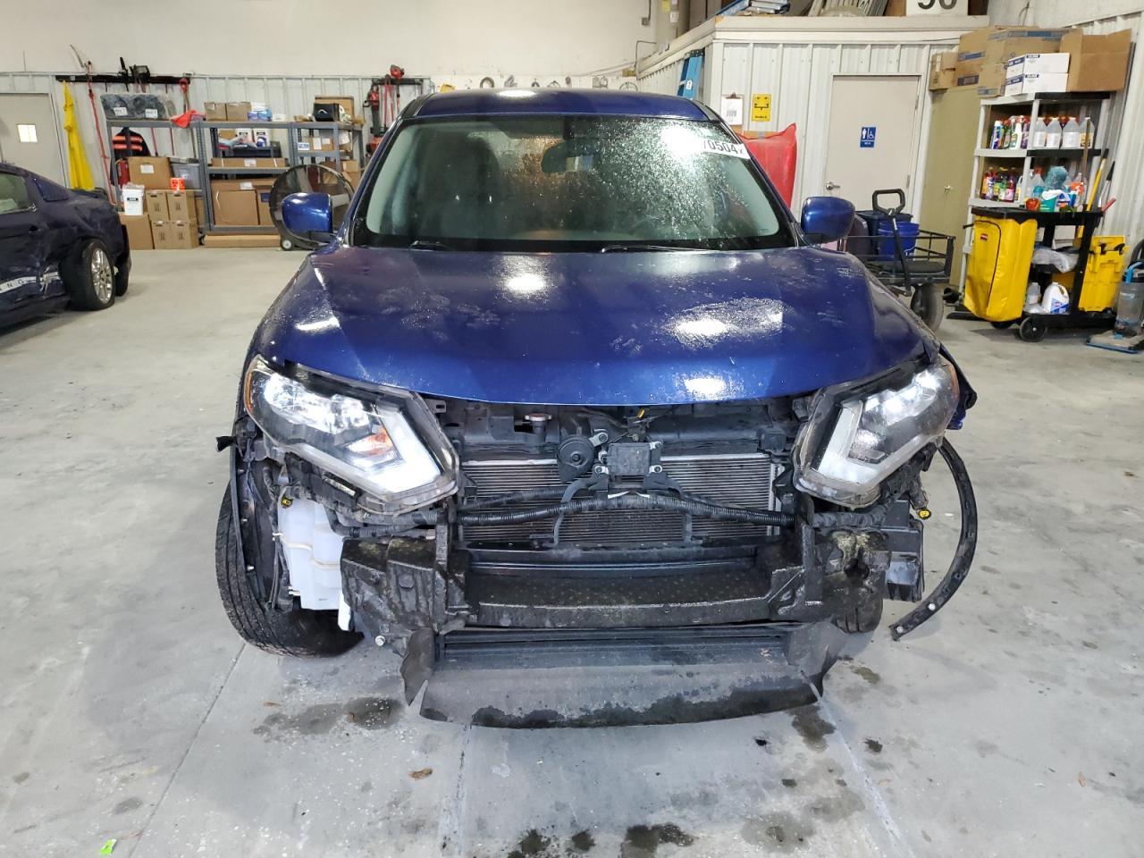 2018 NISSAN ROGUE S - Image 5