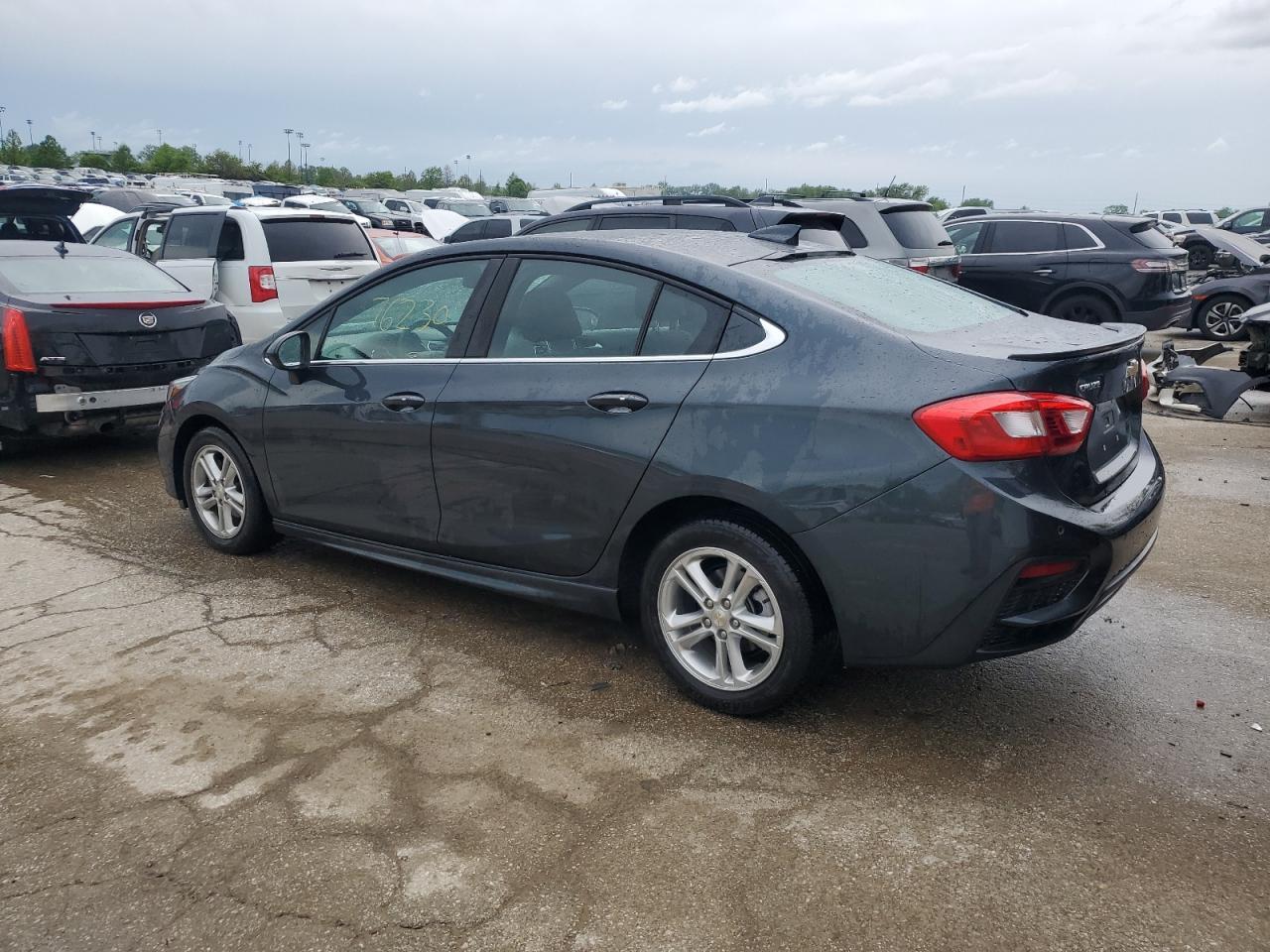2017 CHEVROLET CRUZE LT - Image 2