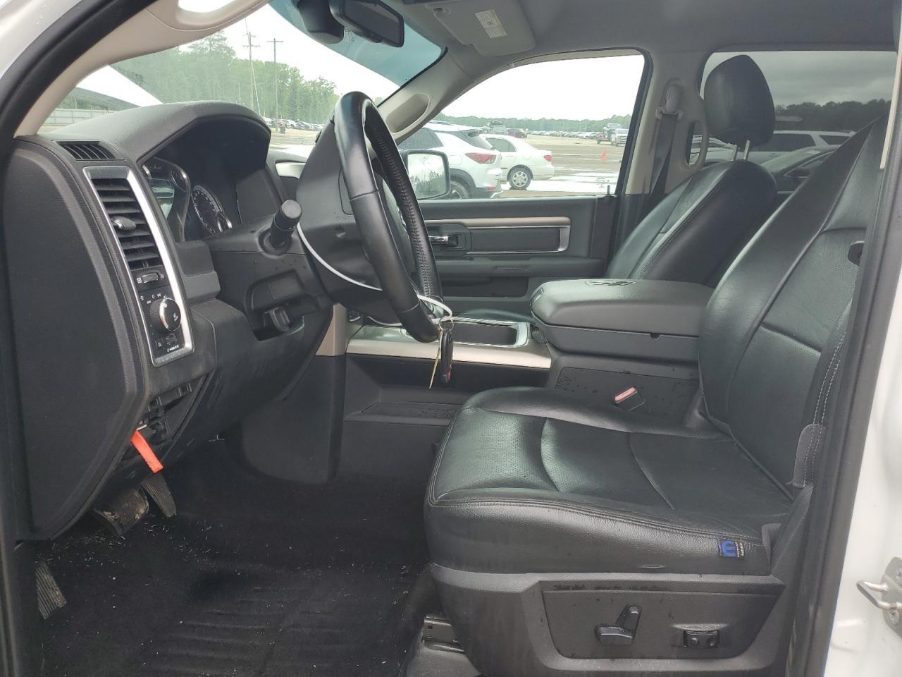 2015 RAM 1500 SLT - Image 7