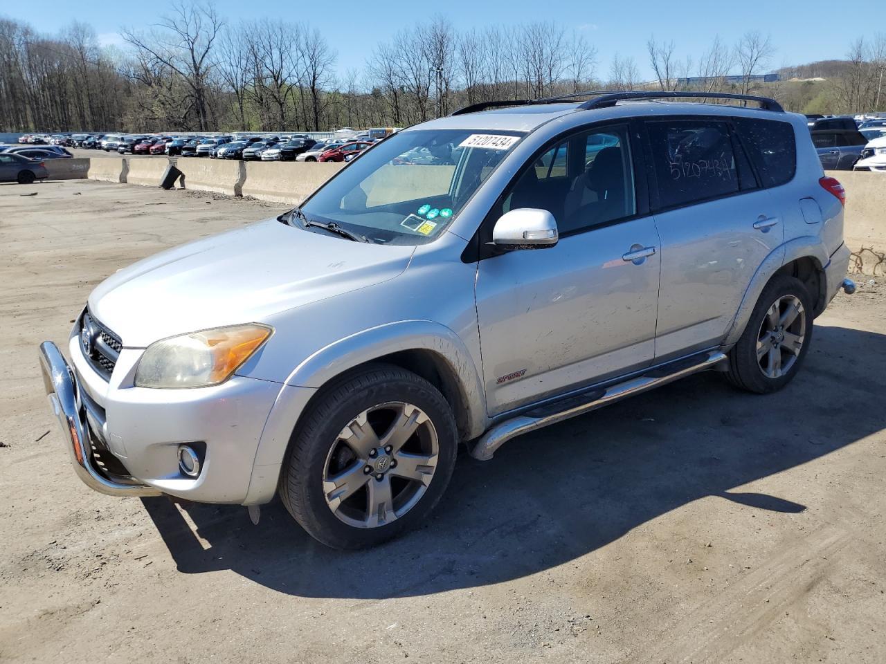 2011 TOYOTA RAV4 SPORT
