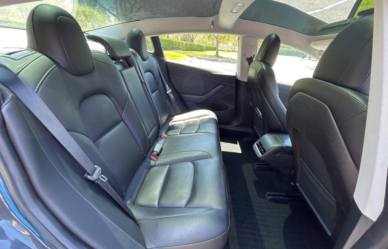 2019 TESLA MODEL 3 - Фото 6