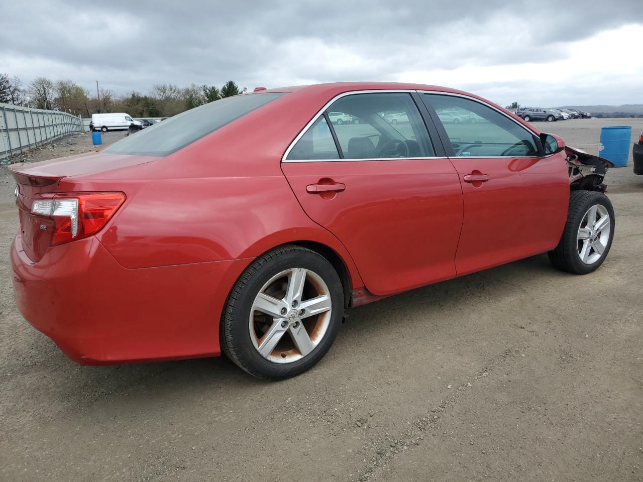 2013 TOYOTA CAMRY L - Image 3