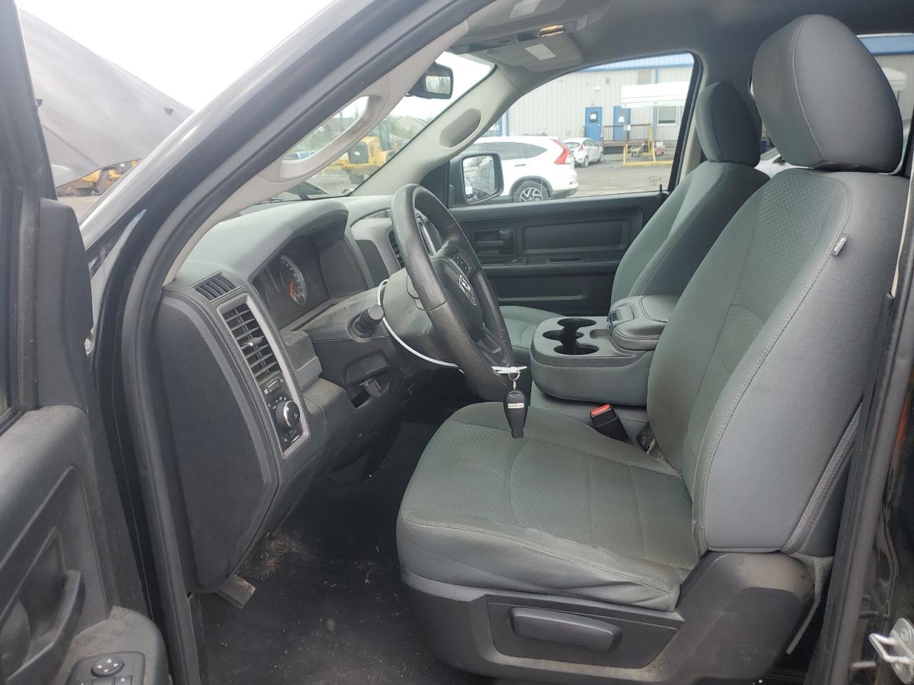 2014 RAM 1500 ST - Фото 7